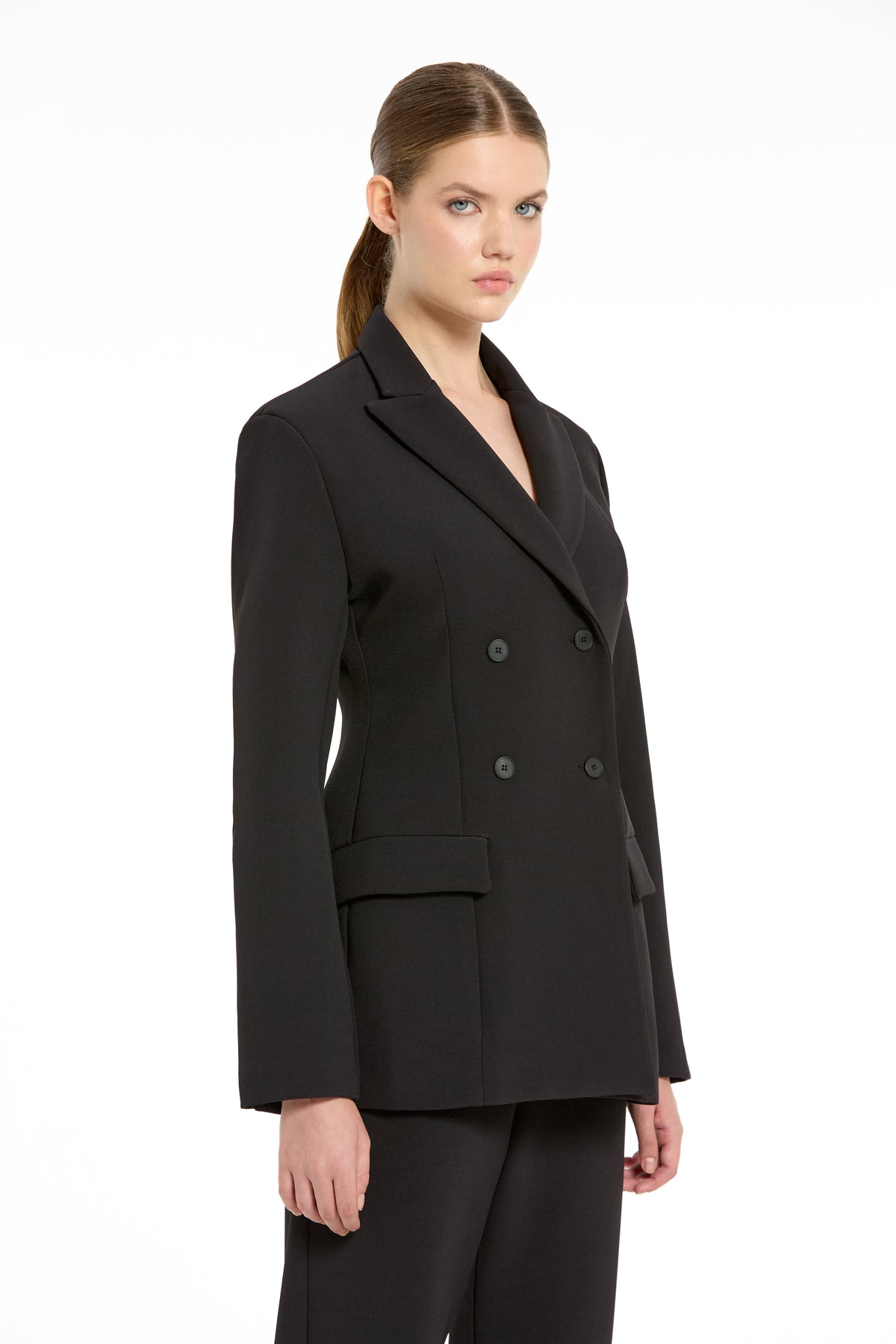 SİYAH
